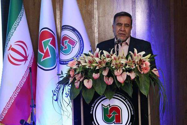 بخش اول مصوبه تامین ۲۰۰۰ اتوبوس به ناوگان عمومی مسافربری اجرایی می‌شود