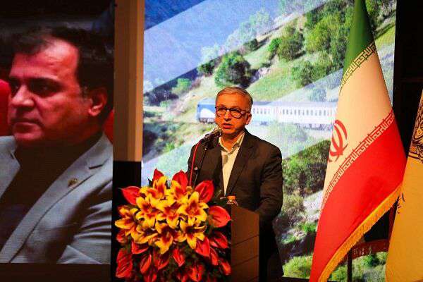 افزایش ضریب اشغال و بازنگری در مسیرهای ریلی، عامل شکسته شدن رکورد مسافری