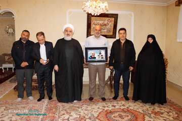 دیدار شهردار تبریز با خانواده شهیدان والامقام «ابراهیمی هراب» و «راسخی»