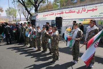 حضور پرشور کارکنان شهرداری منطقه ۷ تبریز در راهپیمایی روز قدس