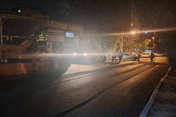 توزیع ۴۶۰ تن آسفالت در طرح ساماندهی مسیر خیابان ایده لو