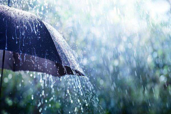 بارش‌های شدید محلی و احتمال جاری شدن روان‌آب طی امروز و فردا