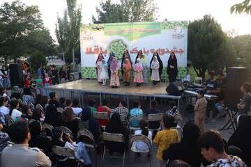 دومین روز برگزاری جشنواره بزرگ «باقلا» در پارک صنعت قراملک