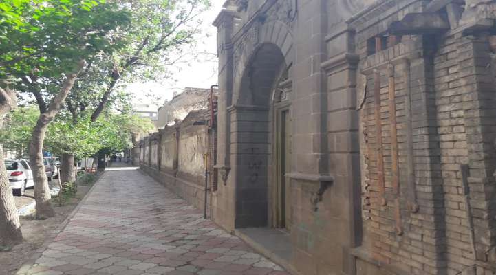 صدور اخطاریه دیوار شکست برای مالک خانه تاریخی ارفع الملک