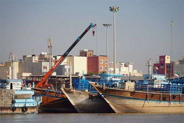 Loading, unloading of goods rises ۷۵% in Abadan ports