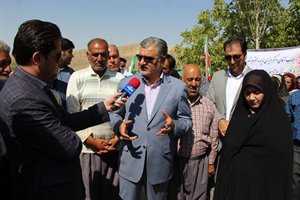 کلنگ زنی دو پروژه احداث و آسفالت راه روستایی در شهرستان شیروان
