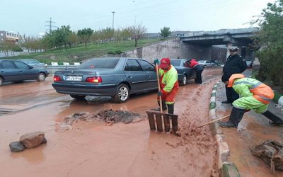 تبریز تا استانبول؛ آبگرفتگی معضل تمام کلان‌شهرهای جهان/ زباله های سرگردان، کانال‌های آب را مسدود می  ...