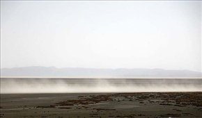 تفاوت طوفان‌های نمکی دریاچه‌های "ارومیه" و ...