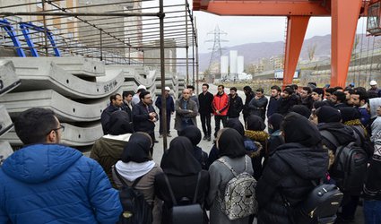 کارگاه‌های مترو تبریز به روی دانشجویان باز است