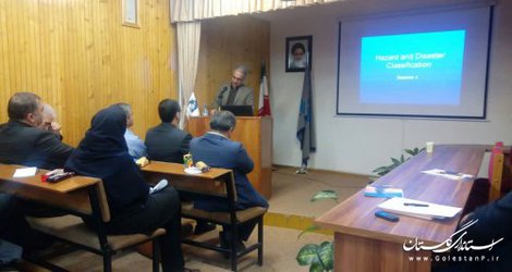 سخنرانی مدیرکل مدیریت بحران گلستان در دانشگاه گلستان